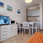 Cinzia *