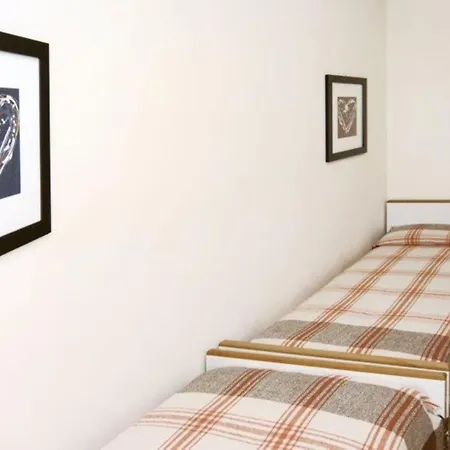 Cinzia Apartment *