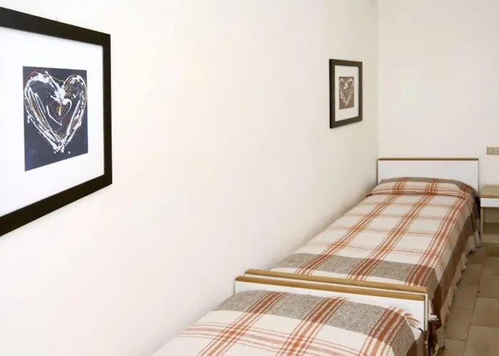 Cinzia Διαμέρισμα *